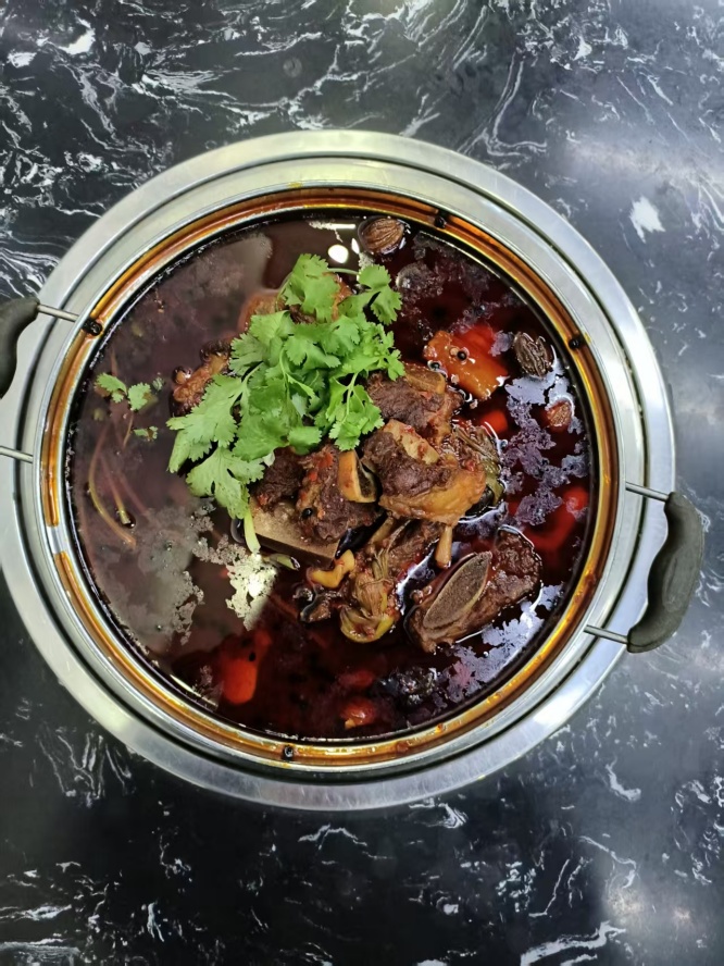 兴仁市【舌尖上的美食】人气餐厅推荐：丁胜清真馆，地道风味温暖你的胃与心！