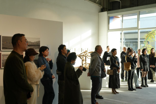 第一届AOT青年艺术家作品征集年度群展盛大启幕，以艺术探索“世界的生成”