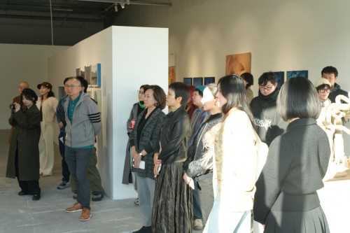 第一届AOT青年艺术家作品征集年度群展盛大启幕，以艺术探索“世界的生成”