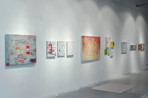 第一届AOT青年艺术家作品征集年度群展盛大启幕，以艺术探索“世界的生成”