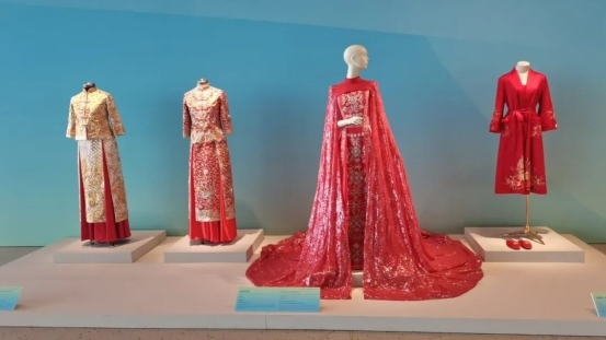 依文集团：指尖“绣”出光彩路