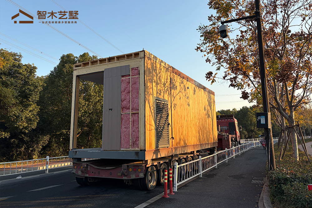 跨越南北的建筑——智木艺墅“可移动木屋”亮相哈尔滨,重新定义居住灵活性