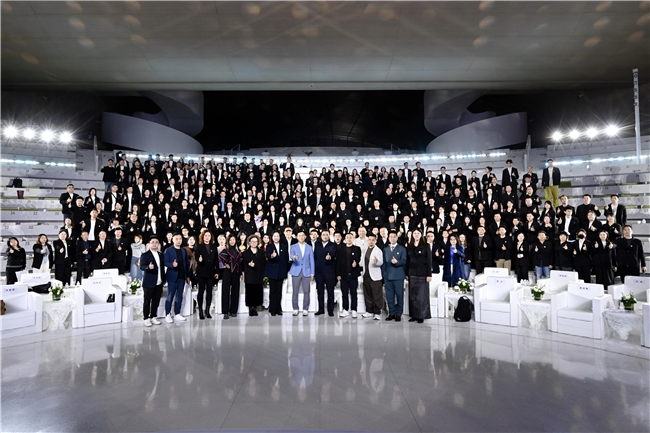 过万境·见新境|皮阿诺2026品牌焕新发布会圆满举行,共赴人居新境